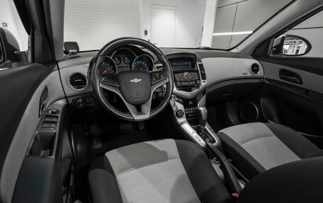 Chevrolet Cruze II, 2012 год, 645 000 рублей, 7 фотография