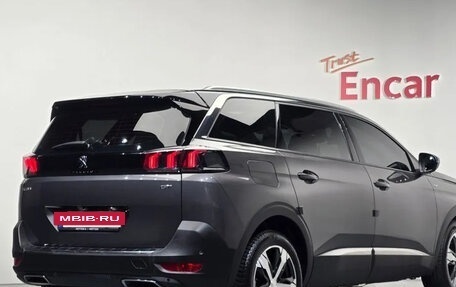 Peugeot 5008 II, 2021 год, 2 420 000 рублей, 2 фотография