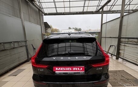 Volvo V60 II, 2018 год, 2 100 000 рублей, 24 фотография