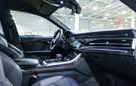 Audi Q8 I, 2018 год, 4 995 000 рублей, 30 фотография