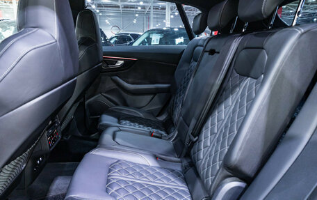 Audi Q8 I, 2018 год, 4 995 000 рублей, 38 фотография