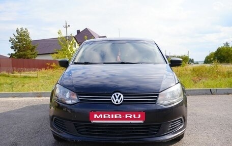 Volkswagen Polo VI (EU Market), 2011 год, 550 000 рублей, 2 фотография