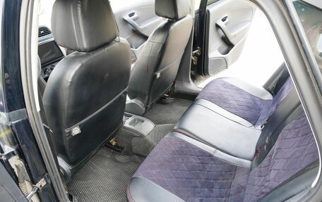 Volkswagen Polo VI (EU Market), 2011 год, 550 000 рублей, 13 фотография