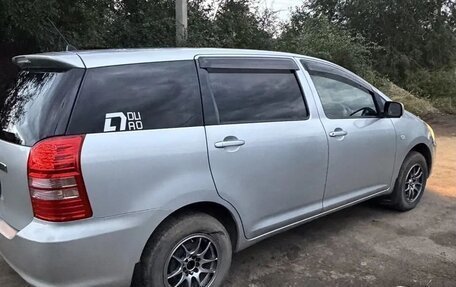 Toyota Wish II, 2005 год, 790 000 рублей, 8 фотография