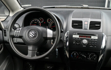 Suzuki SX4 II рестайлинг, 2014 год, 1 400 000 рублей, 10 фотография