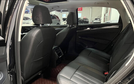 Volkswagen Passat B8 рестайлинг, 2023 год, 1 980 000 рублей, 11 фотография