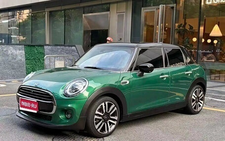 MINI Hatch, 2023 год, 2 340 275 рублей, 1 фотография