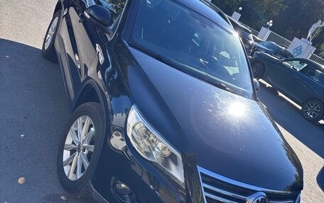 Volkswagen Tiguan I, 2010 год, 1 385 000 рублей, 1 фотография