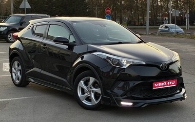 Toyota C-HR I рестайлинг, 2017 год, 1 590 000 рублей, 1 фотография