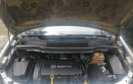 Opel Zafira B, 2013 год, 700 000 рублей, 8 фотография