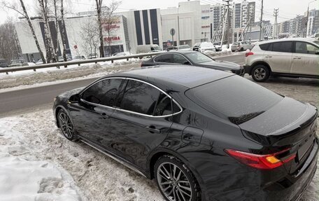 Toyota Camry, 2025 год, 3 800 000 рублей, 2 фотография