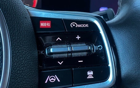KIA Carnival, 2021 год, 3 999 000 рублей, 20 фотография