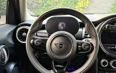 MINI Hatch, 2023 год, 2 340 275 рублей, 12 фотография