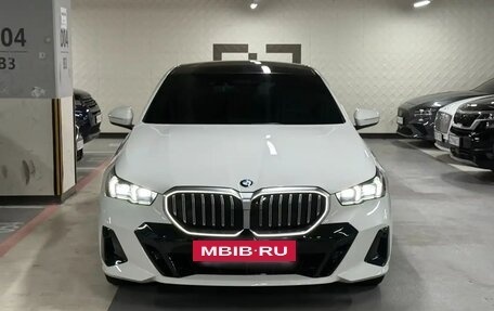 BMW 5 серия, 2024 год, 6 970 000 рублей, 2 фотография