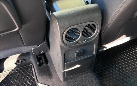 Volkswagen Tiguan I, 2010 год, 1 385 000 рублей, 19 фотография