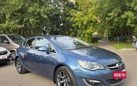 Opel Astra J, 2014 год, 950 000 рублей, 4 фотография