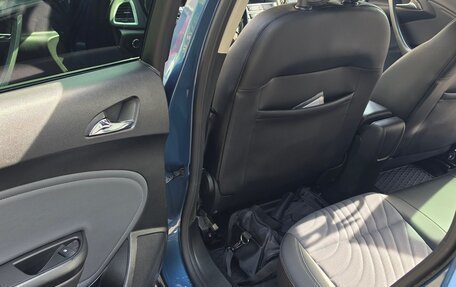 Opel Astra J, 2014 год, 950 000 рублей, 15 фотография