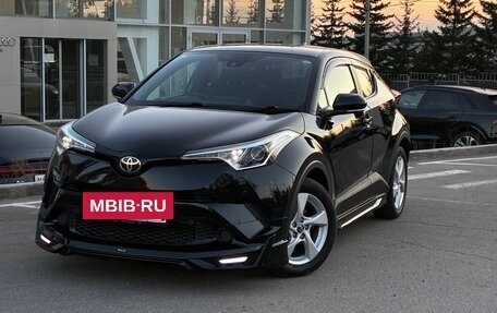 Toyota C-HR I рестайлинг, 2017 год, 1 590 000 рублей, 2 фотография