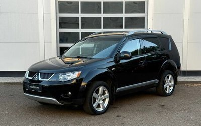 Mitsubishi Outlander III рестайлинг 3, 2008 год, 900 000 рублей, 1 фотография