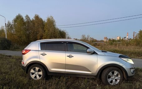 KIA Sportage III, 2010 год, 1 353 000 рублей, 2 фотография