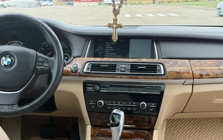 BMW 7 серия, 2013 год, 2 200 000 рублей, 12 фотография