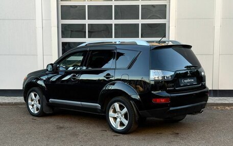 Mitsubishi Outlander III рестайлинг 3, 2008 год, 900 000 рублей, 3 фотография