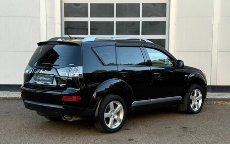 Mitsubishi Outlander III рестайлинг 3, 2008 год, 900 000 рублей, 5 фотография