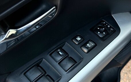 Mitsubishi Outlander III рестайлинг 3, 2008 год, 900 000 рублей, 24 фотография