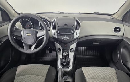 Chevrolet Cruze II, 2012 год, 840 000 рублей, 13 фотография