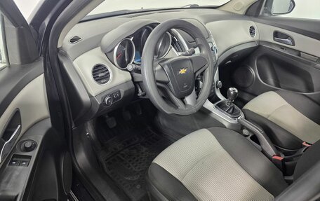 Chevrolet Cruze II, 2012 год, 840 000 рублей, 9 фотография