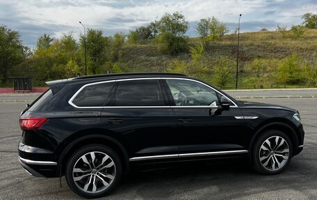 Volkswagen Touareg III, 2021 год, 8 999 999 рублей, 9 фотография