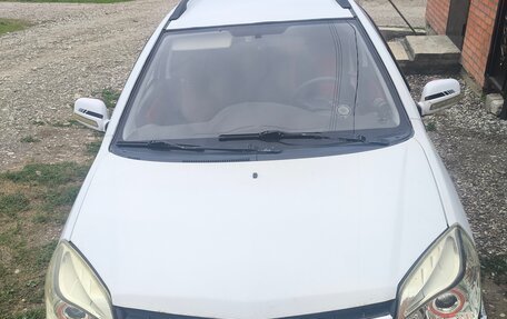 Geely MK Cross I, 2013 год, 220 000 рублей, 1 фотография