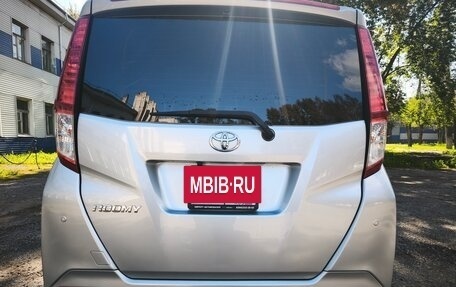 Toyota Roomy I, 2021 год, 995 000 рублей, 8 фотография