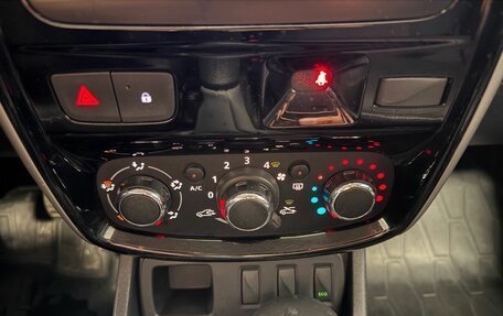 Nissan Terrano III, 2019 год, 1 365 000 рублей, 17 фотография