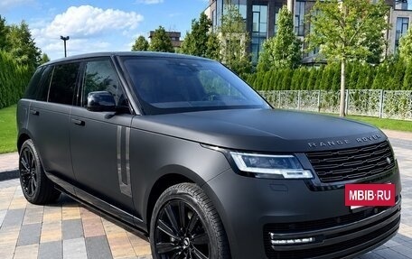 Land Rover Range Rover IV рестайлинг, 2022 год, 20 900 000 рублей, 3 фотография