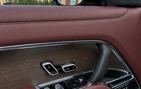 Land Rover Range Rover IV рестайлинг, 2022 год, 20 900 000 рублей, 14 фотография