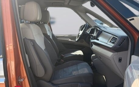 Volkswagen Multivan, 2023 год, 5 100 000 рублей, 13 фотография