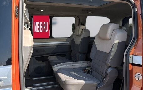 Volkswagen Multivan, 2023 год, 5 100 000 рублей, 18 фотография