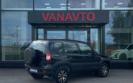 Chevrolet Niva I рестайлинг, 2019 год, 870 000 рублей, 5 фотография