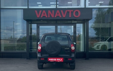 Chevrolet Niva I рестайлинг, 2019 год, 870 000 рублей, 4 фотография