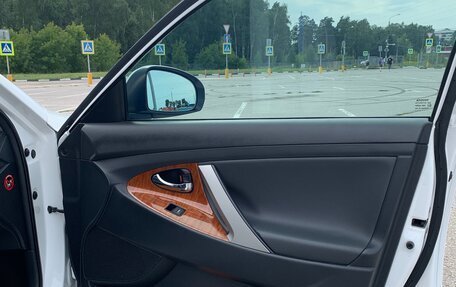 Toyota Camry, 2011 год, 2 000 000 рублей, 9 фотография