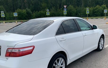 Toyota Camry, 2011 год, 2 000 000 рублей, 13 фотография