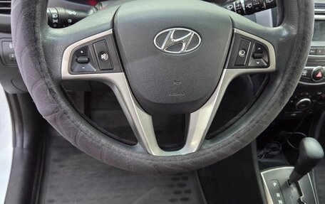 Hyundai Solaris II рестайлинг, 2015 год, 930 000 рублей, 7 фотография