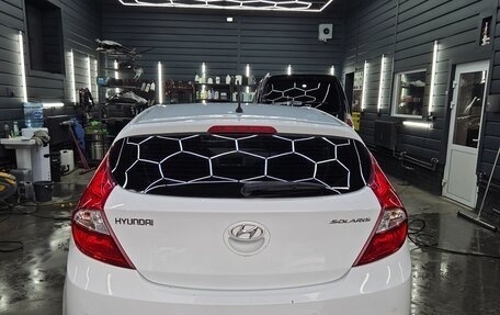 Hyundai Solaris II рестайлинг, 2015 год, 930 000 рублей, 4 фотография