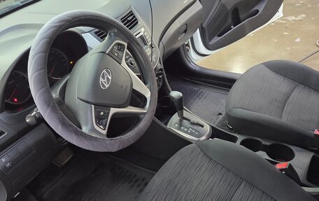 Hyundai Solaris II рестайлинг, 2015 год, 930 000 рублей, 15 фотография