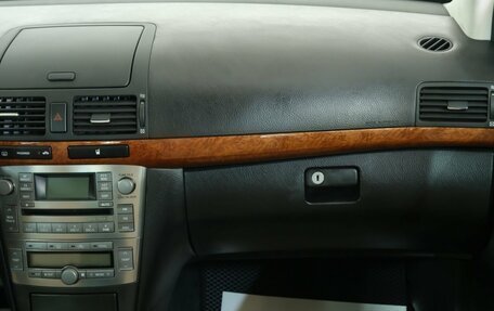 Toyota Avensis III рестайлинг, 2007 год, 799 000 рублей, 17 фотография