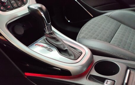 Opel Astra J, 2013 год, 1 000 000 рублей, 13 фотография