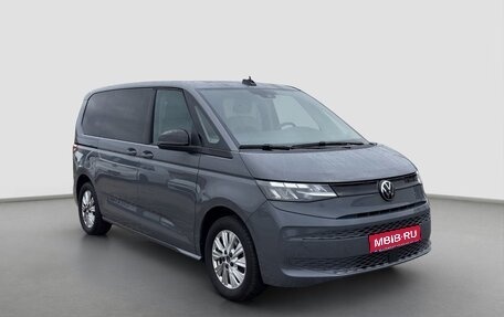 Volkswagen Multivan, 2022 год, 4 850 000 рублей, 1 фотография