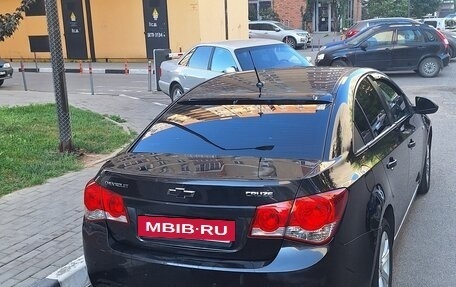 Chevrolet Cruze II, 2010 год, 410 000 рублей, 4 фотография