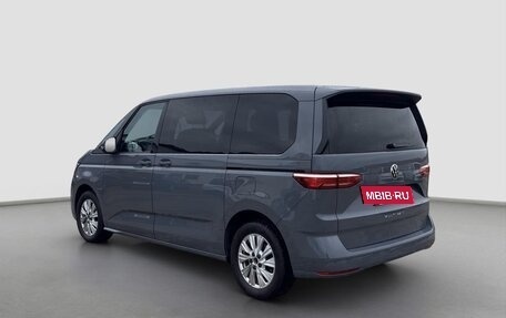 Volkswagen Multivan, 2022 год, 4 850 000 рублей, 5 фотография